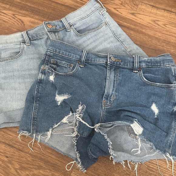 Old Navy Shorts (2) - Picture 1 of 7